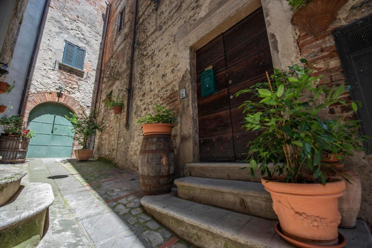 Lemon Tree Boutique Guest House Todi Exterior foto